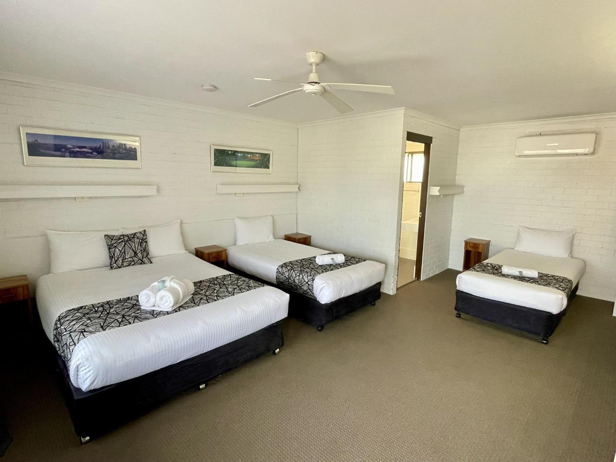 Coastal Bay Motel Coffs Harbour Værelse billede